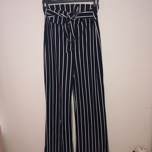 High rise Wide leg stripped pants <3